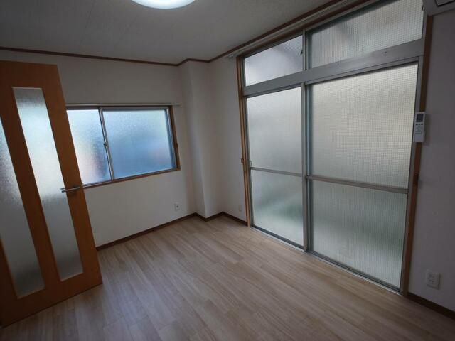 その他部屋・スペース　使い勝手のいい寝室です
