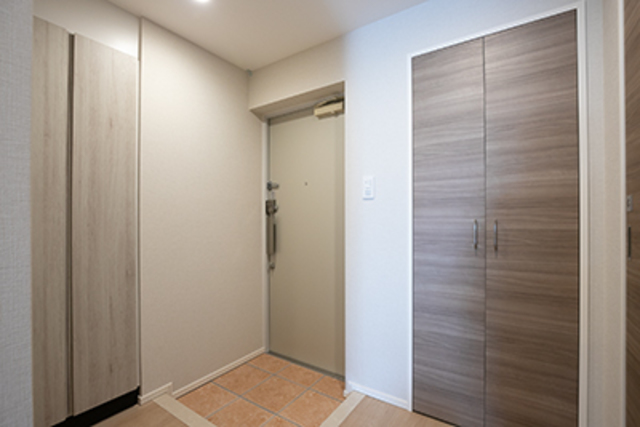 玄関　※写真は同タイプ住戸です。