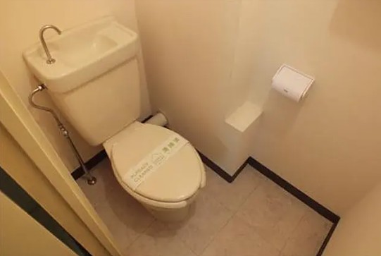 東建ニューハイツ九段のトイレ写真