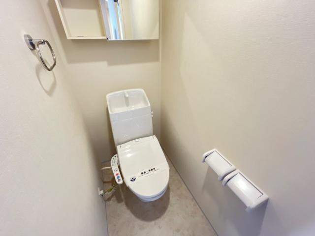 トイレ　シャワー付トイレ