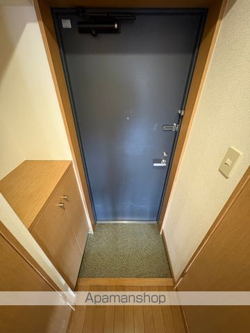 西鉄天神大牟田線 西鉄平尾駅 徒歩5分 5階建 築27年の玄関写真