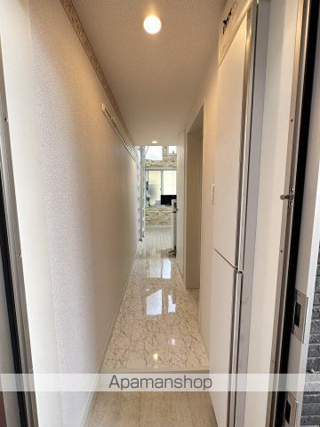 シーサイドライン 野島公園駅 徒歩7分 2階建 築10年の玄関写真