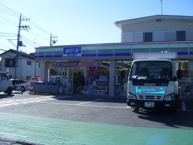 コンビニ　スリーエフ（コンビニ）まで242m
