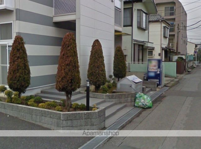 レオパレス西馬橋の外観写真