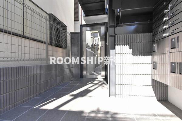 京王線 代田橋駅 徒歩2分 3階建 築6年の外観写真