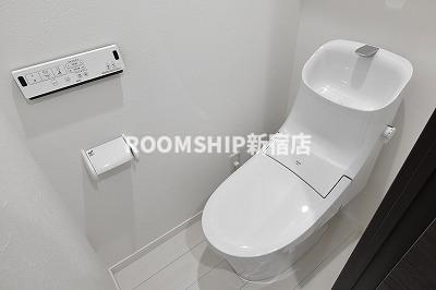 京王線 代田橋駅 徒歩2分 3階建 築6年のトイレ写真