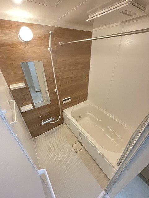 レインボー甲東の風呂写真