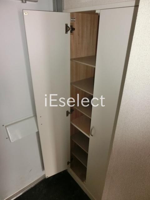 LPヴァルト2の玄関写真