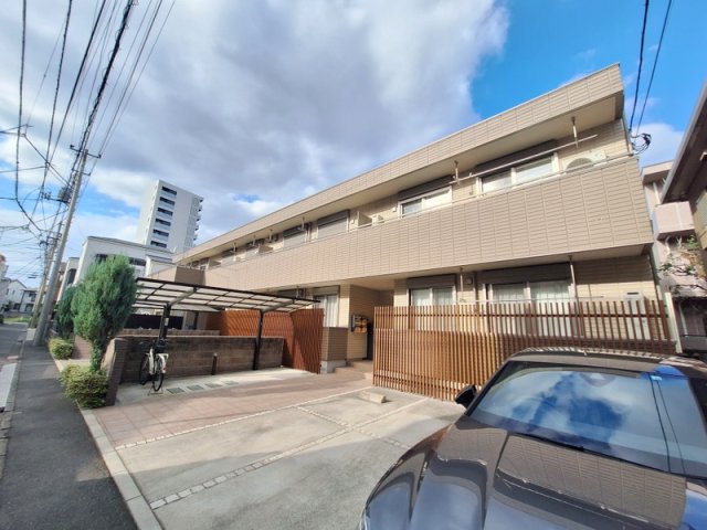 建物外観　★駅又は現地待ち合わせでのご案内が可能です★
