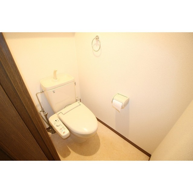 ファーストクラス本厚木第2のトイレ写真