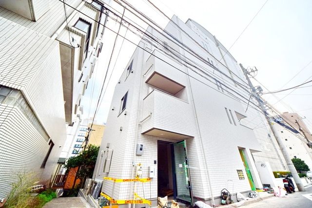 建物外観　★横浜駅徒歩圏内★