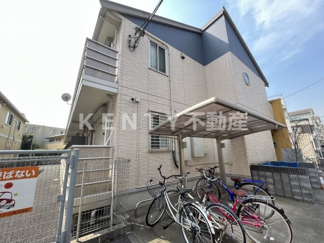 建物外観　落ち着いた雰囲気の外観です