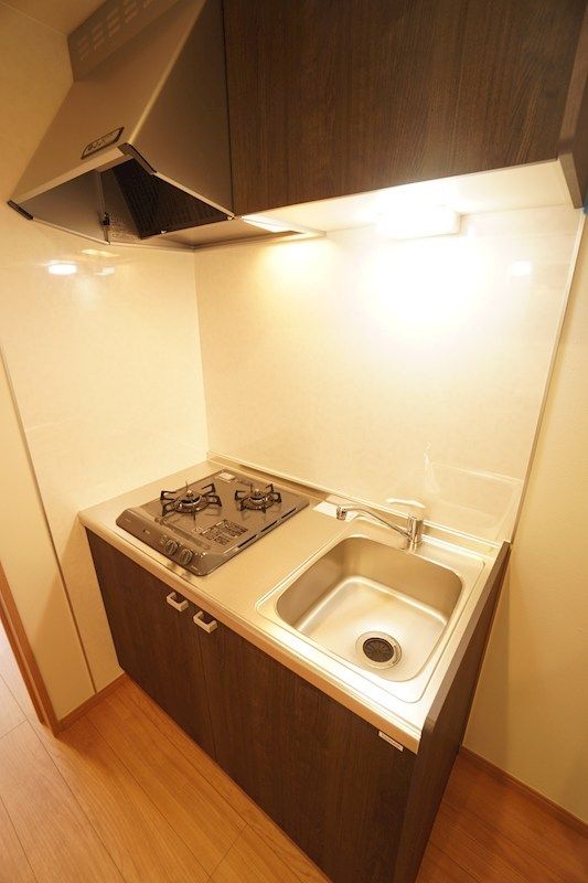 キッチン　※別部屋参考写真