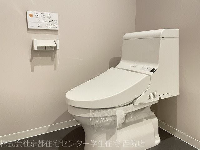 トイレ　別号室参考写真