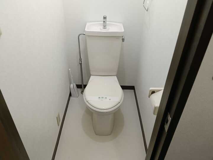 ルシェール・シェトワのトイレ写真