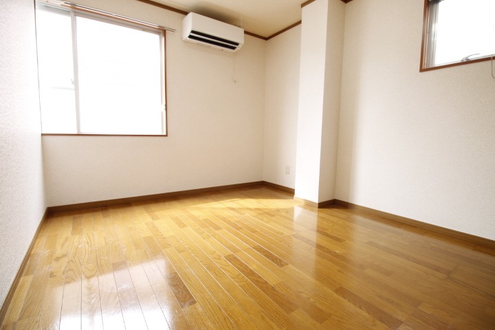 居室・リビング　※他部屋参考写真