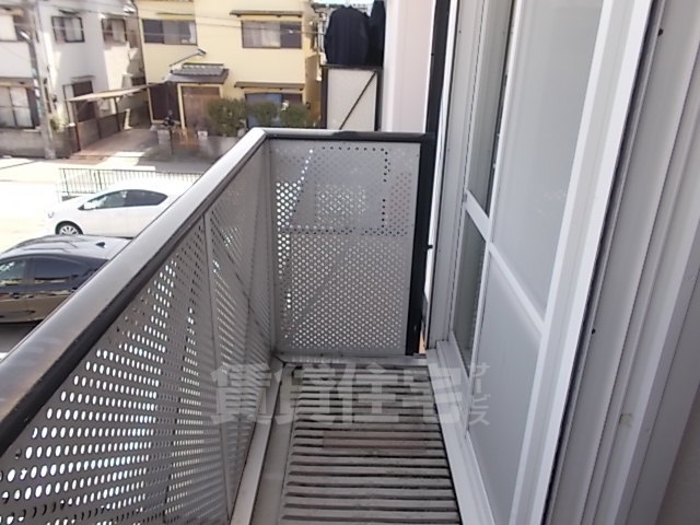 阪急京都線 高槻市駅 バス乗車時間：6分 最寄りバス停で下車 徒歩7分 2階建 築33年の内装写真