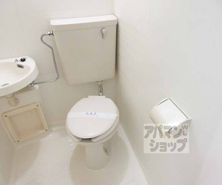 トイレ　水洗トイレ