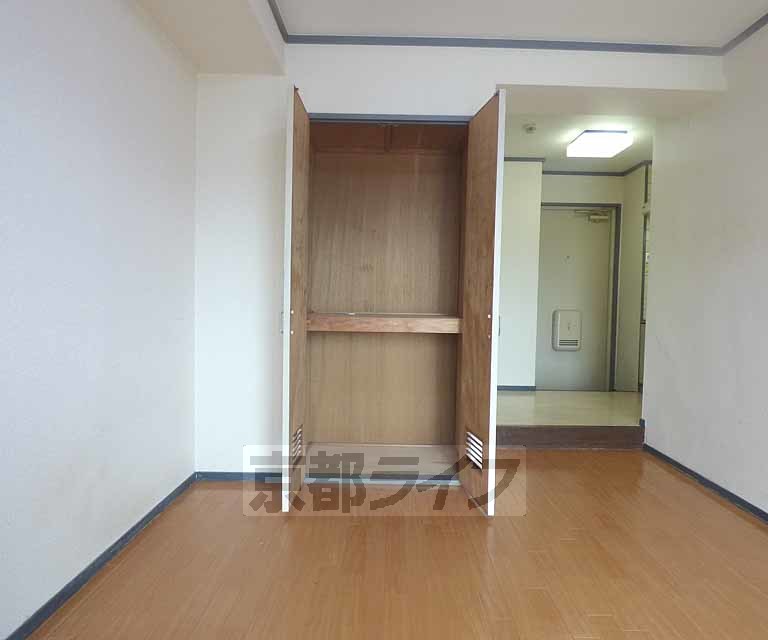 京福電鉄北野線 北野白梅町駅 徒歩14分 8階建 築39年の内装写真