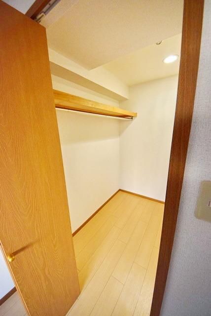 ＪＲ東海道本線 藤沢駅 徒歩23分 4階建 築27年の内装写真