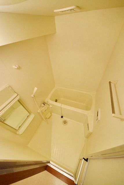 ＪＲ東海道本線 藤沢駅 徒歩23分 4階建 築27年の風呂写真