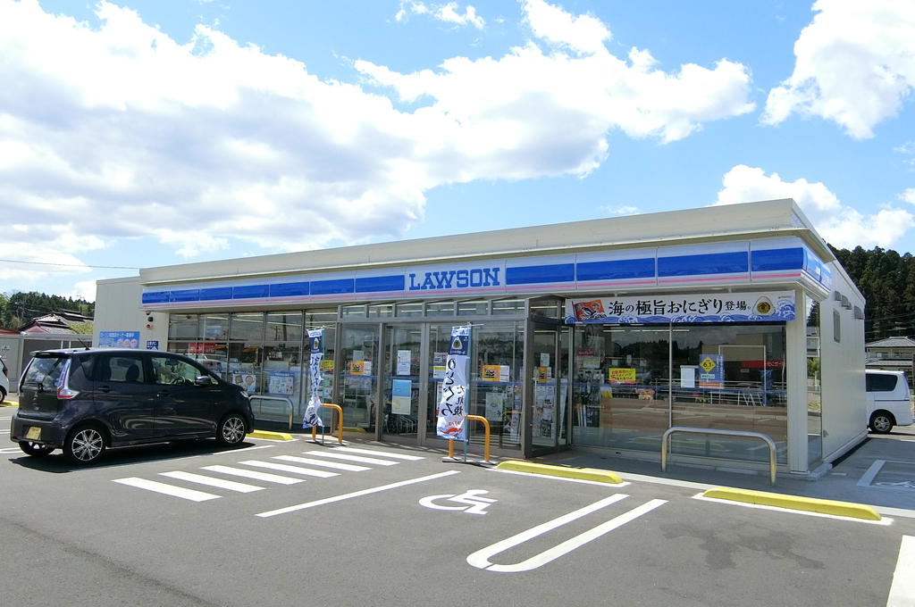 コンビニ　ローソン二本松油井福岡店（コンビニ）まで466m