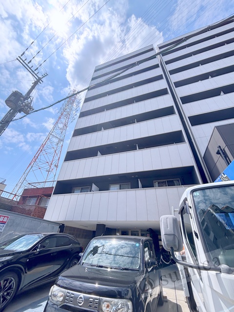 建物外観　スマートに佇むお家。毎日が楽しくなります。