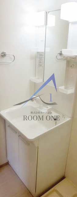 洗面設備　洗面台です。