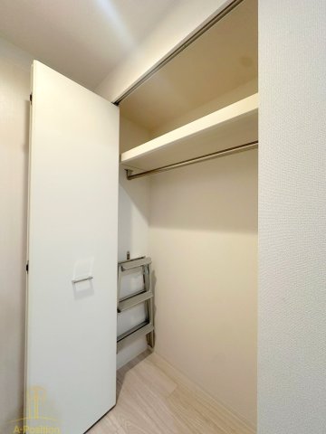 収納　セレニテ谷町四丁目アリエ
