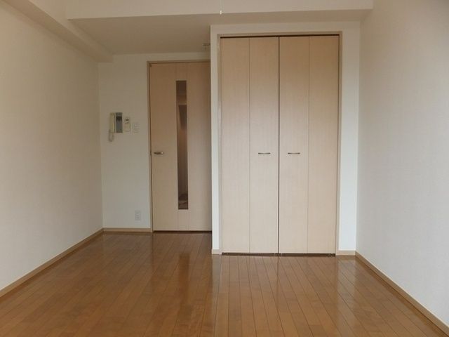 その他部屋・スペース　フローリング仕上げ