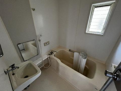 バス・シャワールーム　バス