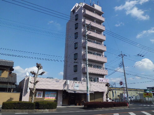 【サンユニマンションの建物外観】