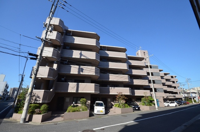 【広島市西区庚午中のマンションの駐車場】