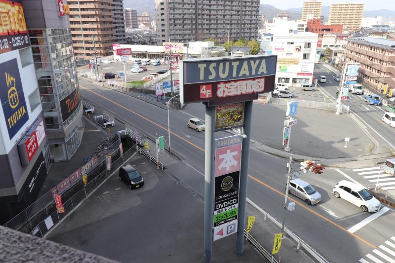 【東広島市西条町助実のマンションの写真】