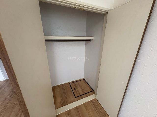 【西宮市相生町のアパートの収納】