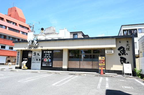 【ふじやビルの飲食店】