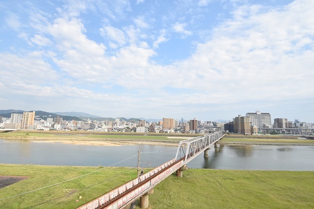 【広島市西区竜王町のマンションの眺望】