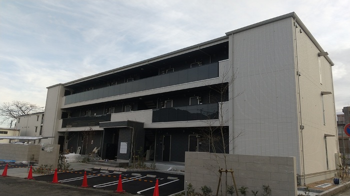 ディアライズ小郡船倉町A棟の建物外観