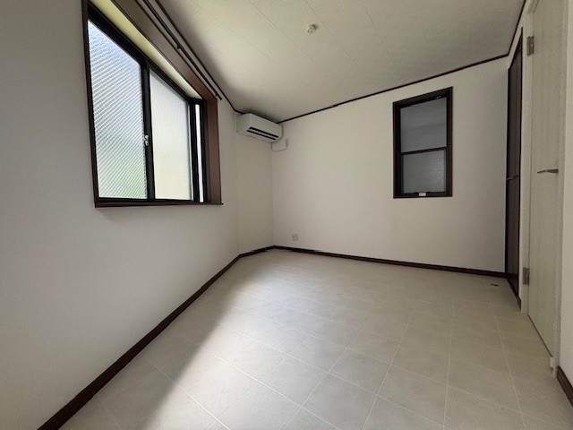 その他部屋・スペース　１階　洋室　エアコン付