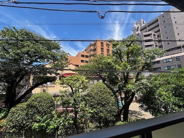 バルコニー　２階バルコニーからの眺望