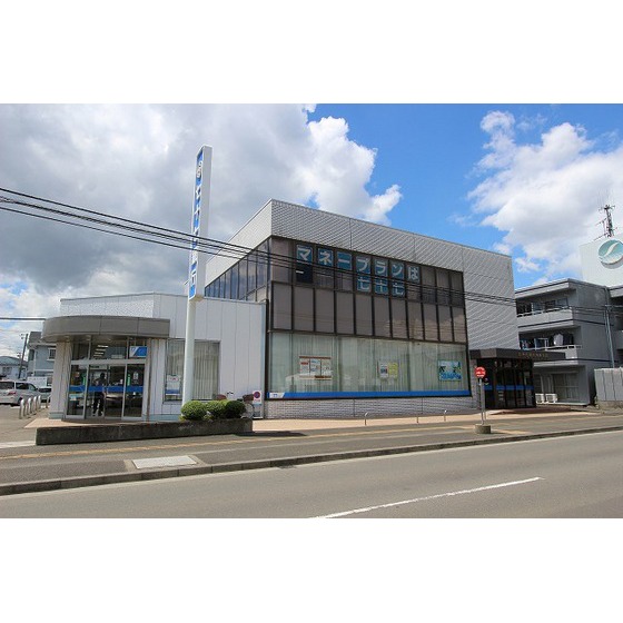 銀行　七十七銀行沖野支店（銀行）まで989m