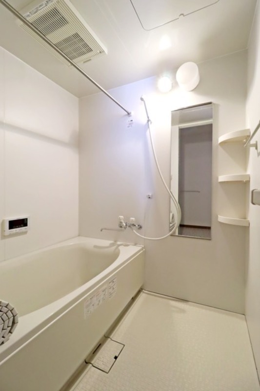 バス・シャワールーム　図面と現状に相違がある場合には現状を優先