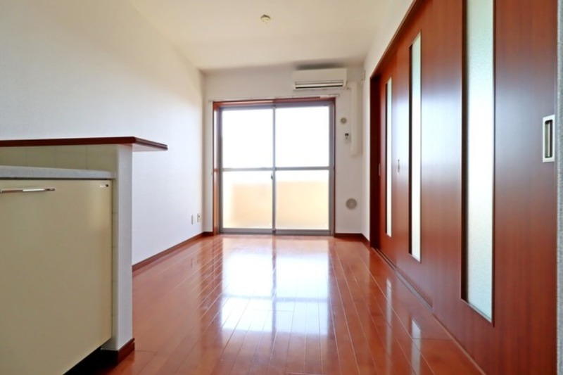 居室・リビング　図面と現状に相違がある場合には現状を優先