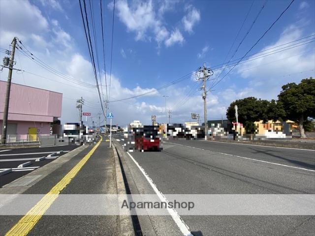 その他　前面道路（その他）まで0m