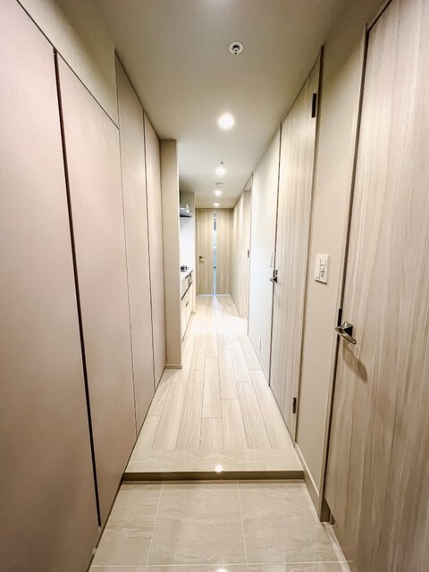 玄関　※写真は同タイプ住戸です。