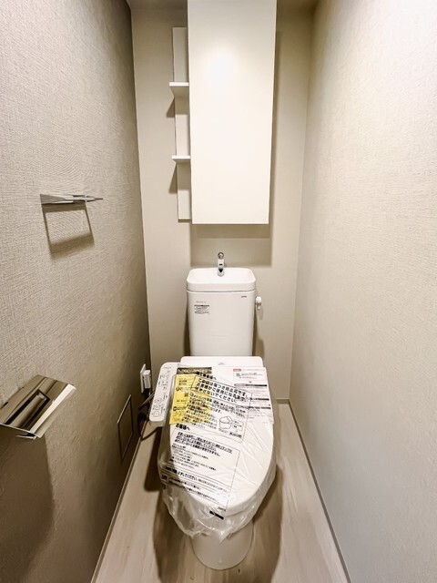 トイレ　※写真は同タイプ住戸です。