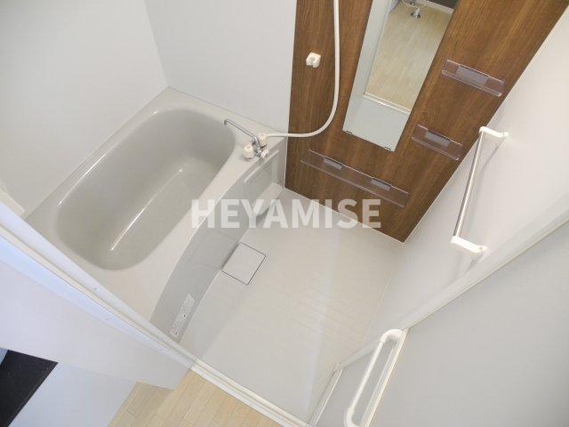 バス・シャワールーム　※室内画像は類似物件のもの