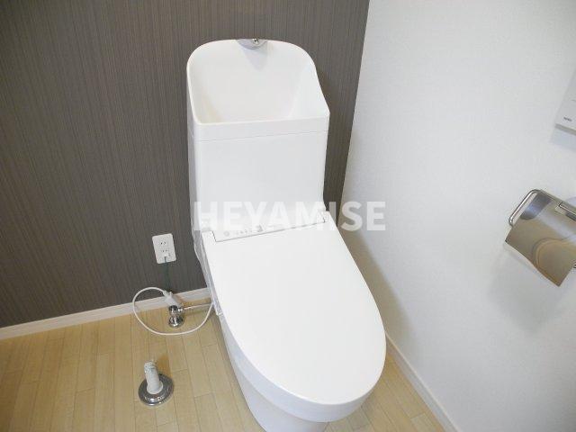 トイレ　※室内画像は類似物件のもの