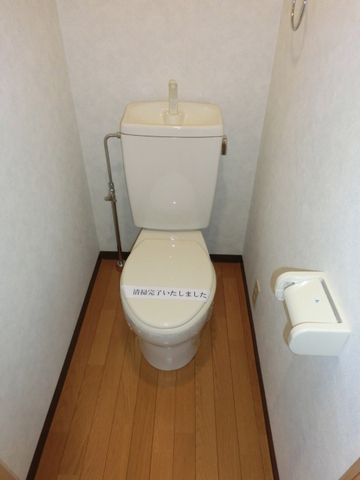 トイレ　清潔感のあるトイレ