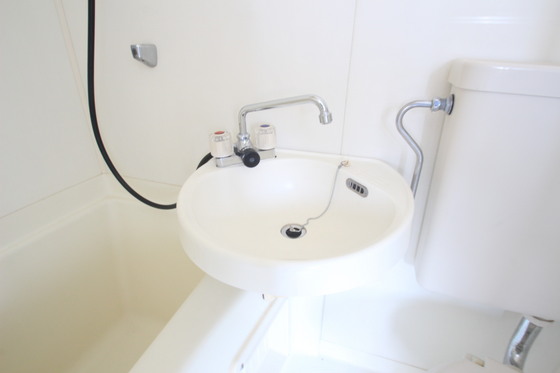 洗面設備　※別部屋の写真です